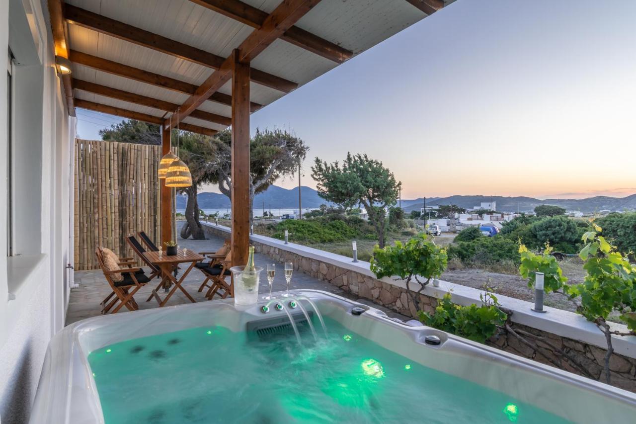 Kallia'S Suites Milos 아다마스 외부 사진