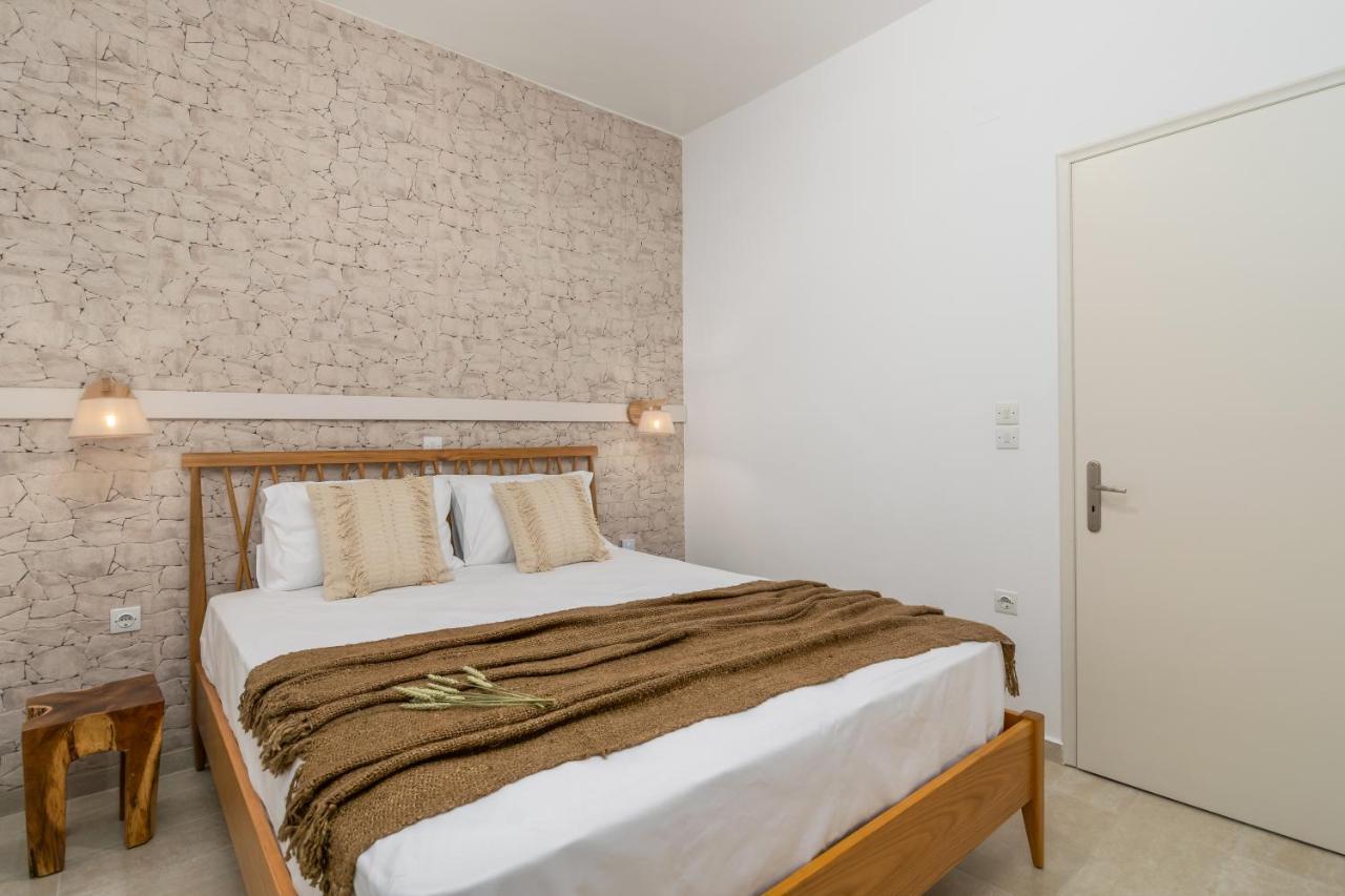 Kallia'S Suites Milos 아다마스 외부 사진
