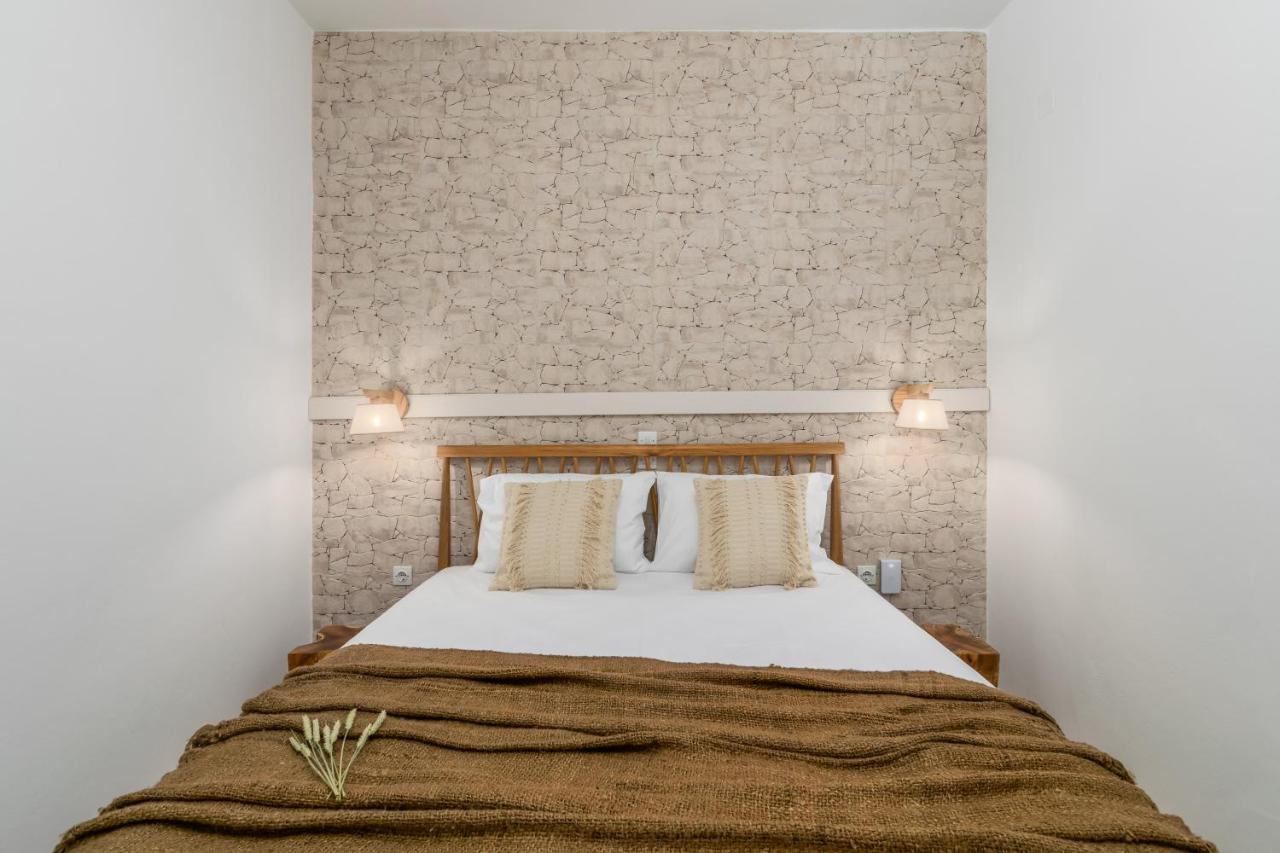 Kallia'S Suites Milos 아다마스 외부 사진